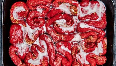 Halloween Zombie Guts Cinnamon Rolls